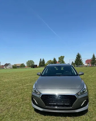 hyundai Hyundai I30 cena 55800 przebieg: 114000, rok produkcji 2019 z Jarocin